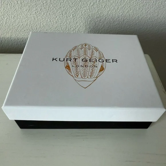 Kurt Geiger Plum Quilted Mini Bag with Gold Chain - Picture 4 of 5